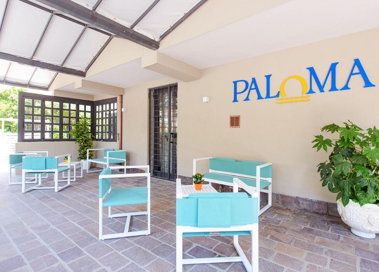Hotel Paloma Beach Front Chiringuitos Time Rimini Extérieur photo